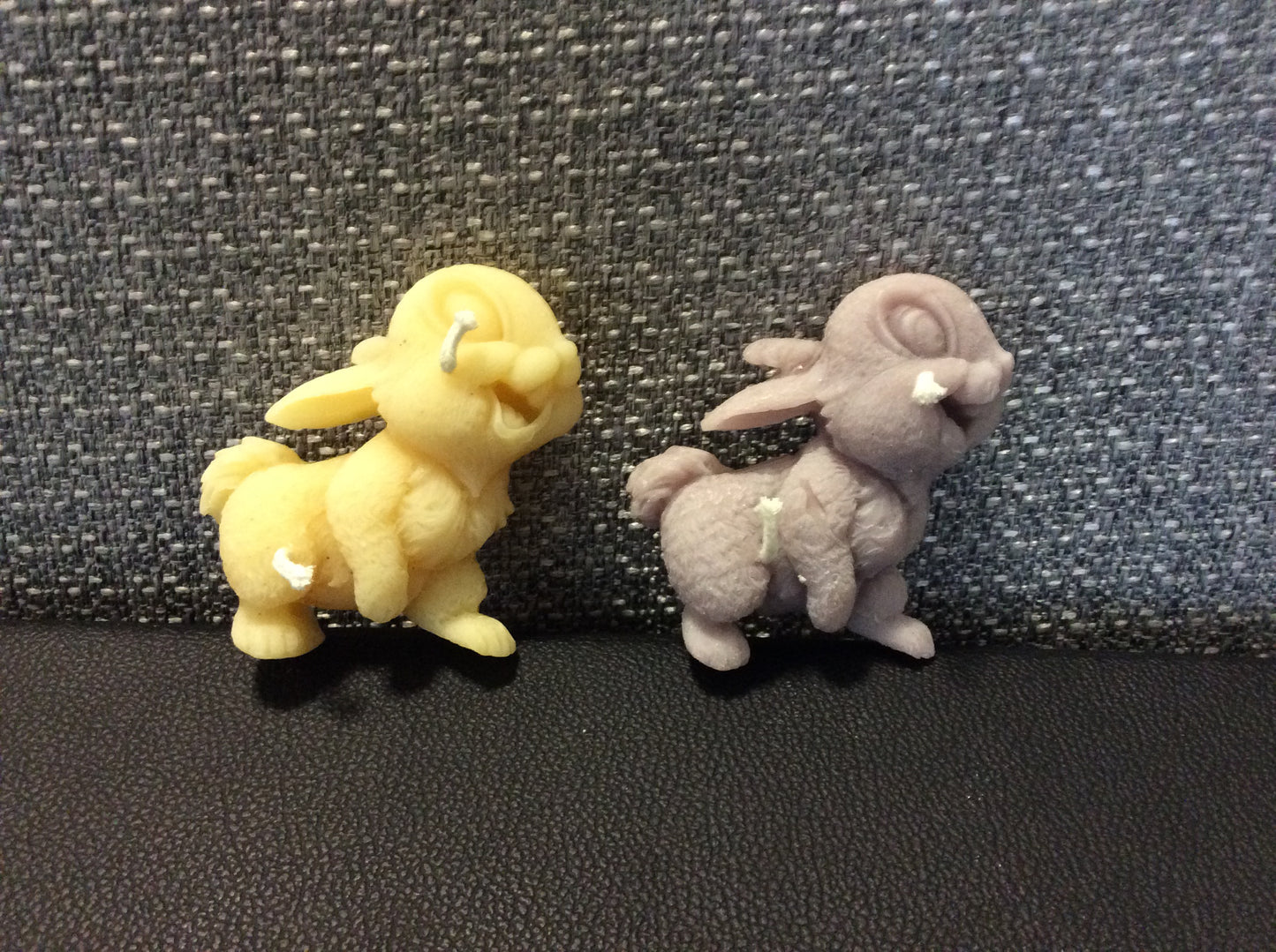 THUMPER RABBIT 2.5" X 2.5" X 1" (1.2 OZ) (DOUBLE WICK)