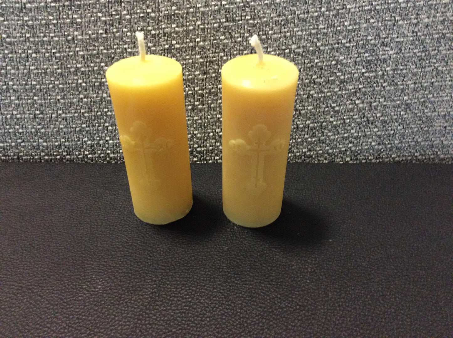 CHRISTIAN CROSS PILLAR 3.75" x 1.25" (2 oz)