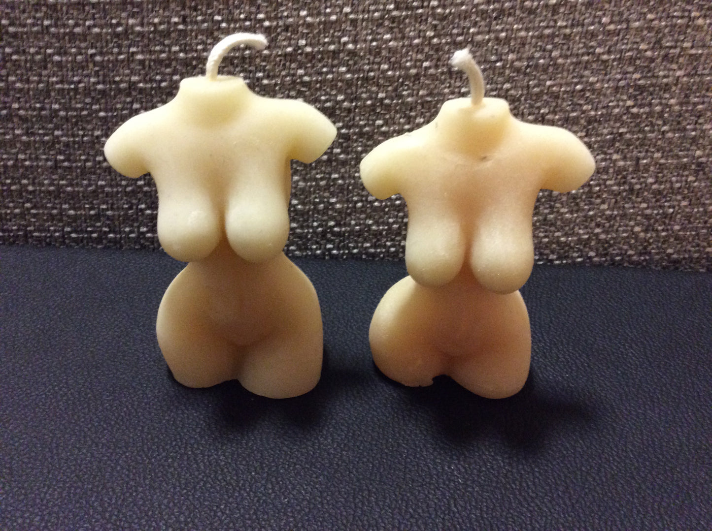 FEMININE BUST CANDLE 3.5" X 2" X 2" (2 OZ)