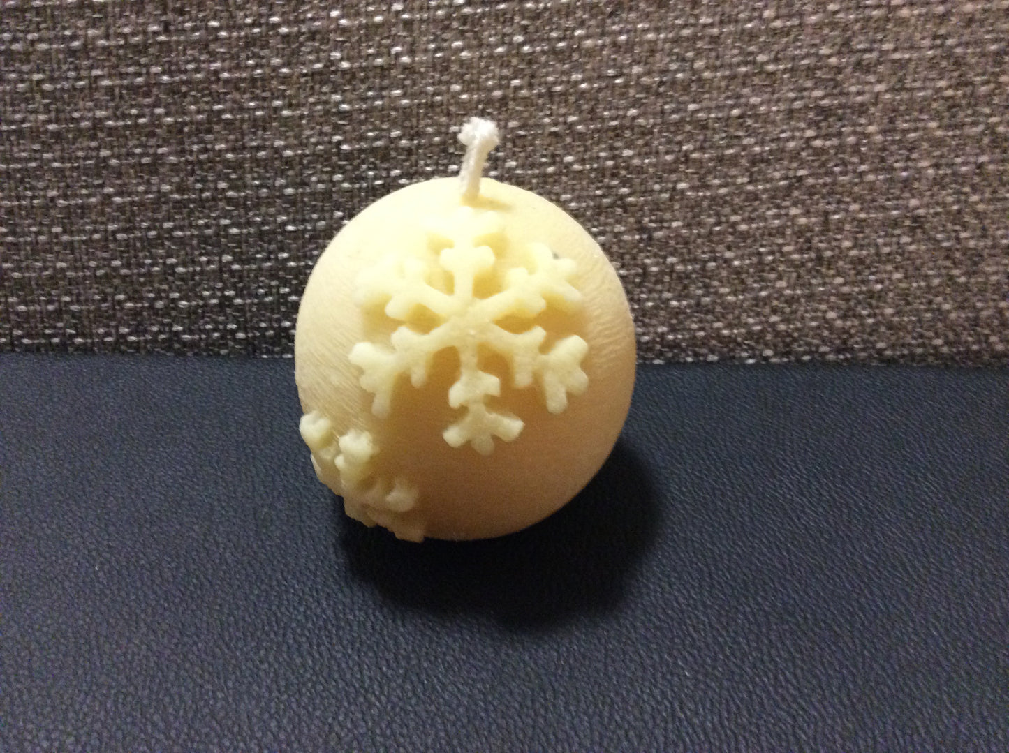 SNOWBALL 3" X 2.5" (6 oz)